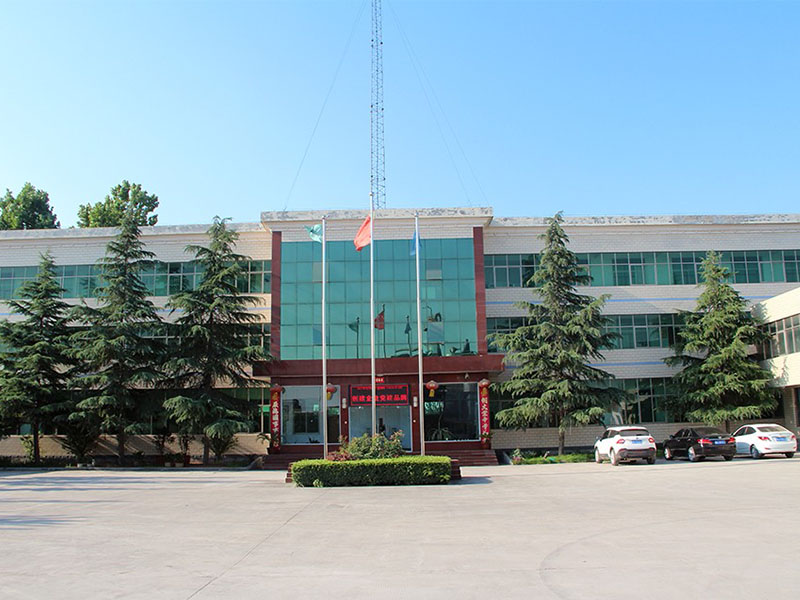 公司響應(yīng)國(guó)家環(huán)保要求，對(duì)企業(yè)進(jìn)行土壤檢測(cè)，各項(xiàng)檢測(cè)結(jié)果均達(dá)標(biāo)